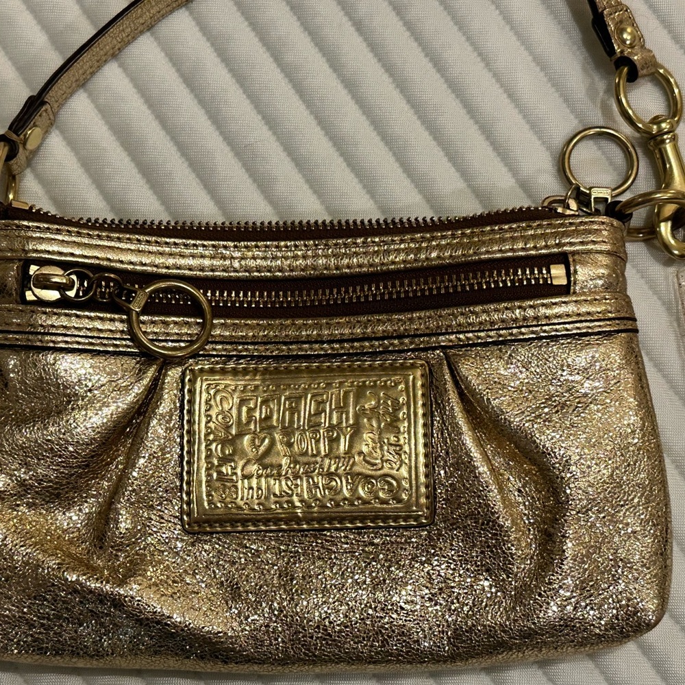 Coach Metallic Gold Wristlet - Picture 6 of 9